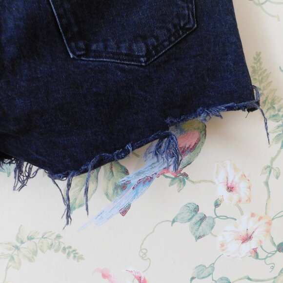 🦌 Abercrombie & Fitch High Rise The Mom Short Raw Hem Frayed Black Shorts - Picture 13 of 14